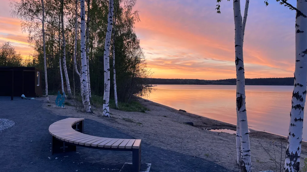 Апартаменты с видом на озеро в элитном районе