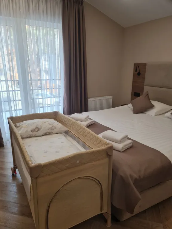 4-комнатный Дом