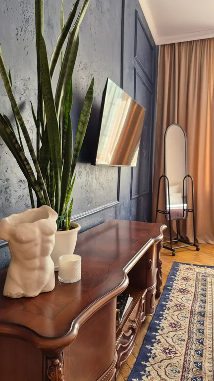 Атмосферная сталинка в центре города