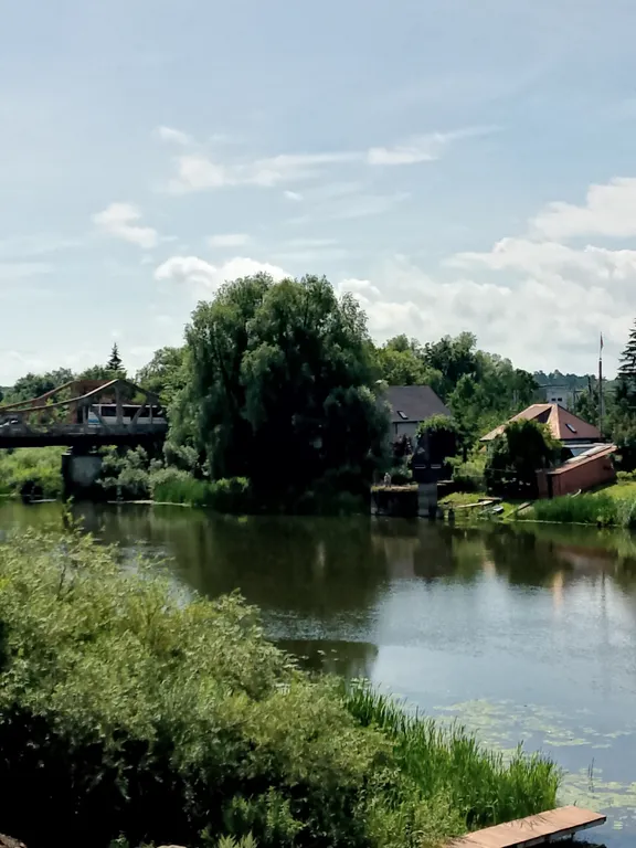 Таунхаус-эллинг на берегу реки