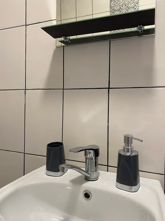 Домик-студия с новым ремонтом и двориком