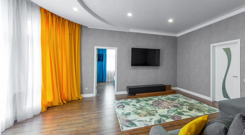 Большая квартира в центре города в 200 метрах от моря