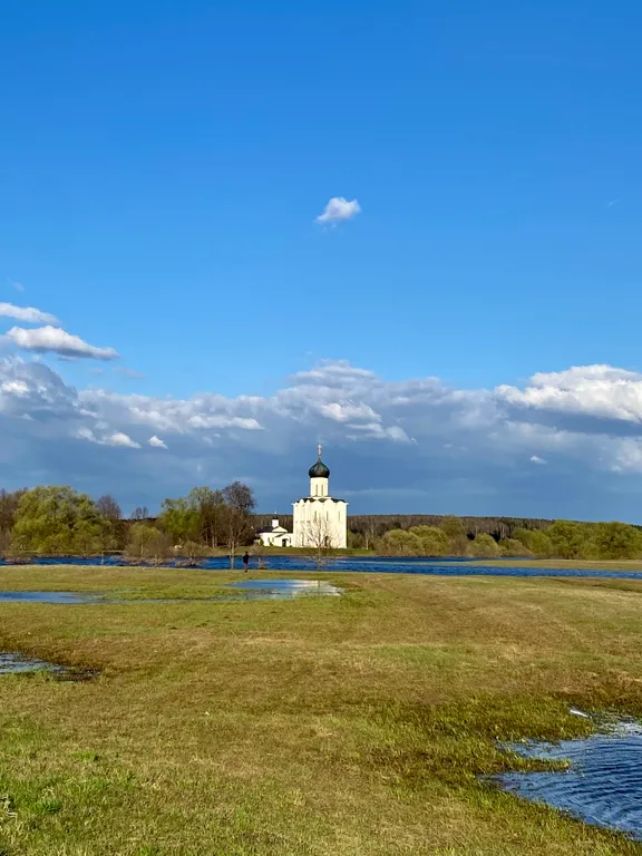 Евродвушка с парковочным местом и бесконтактным заселением