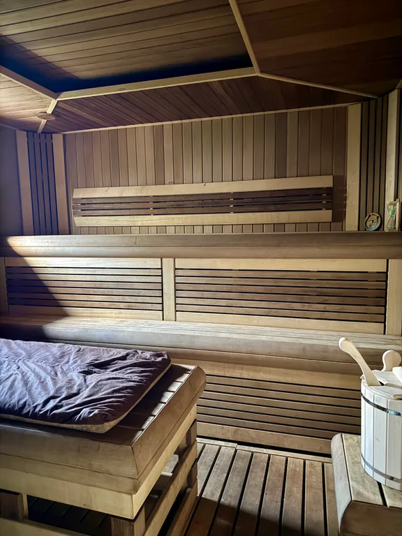 Котедж в заповедном лесу