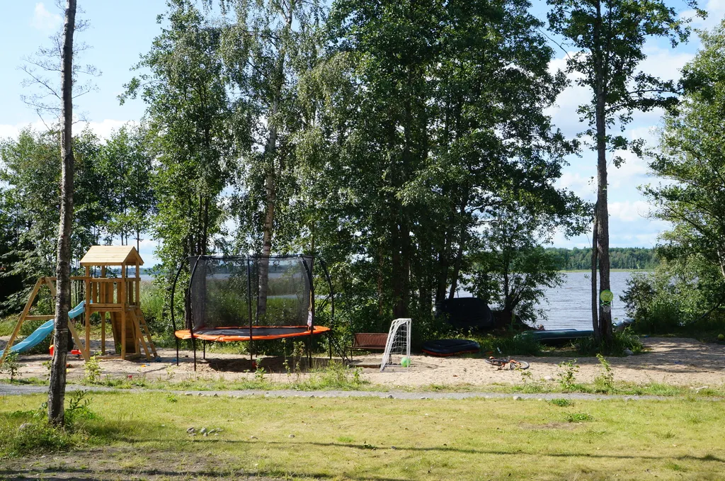 Коттедж на берегу Судаковского озера