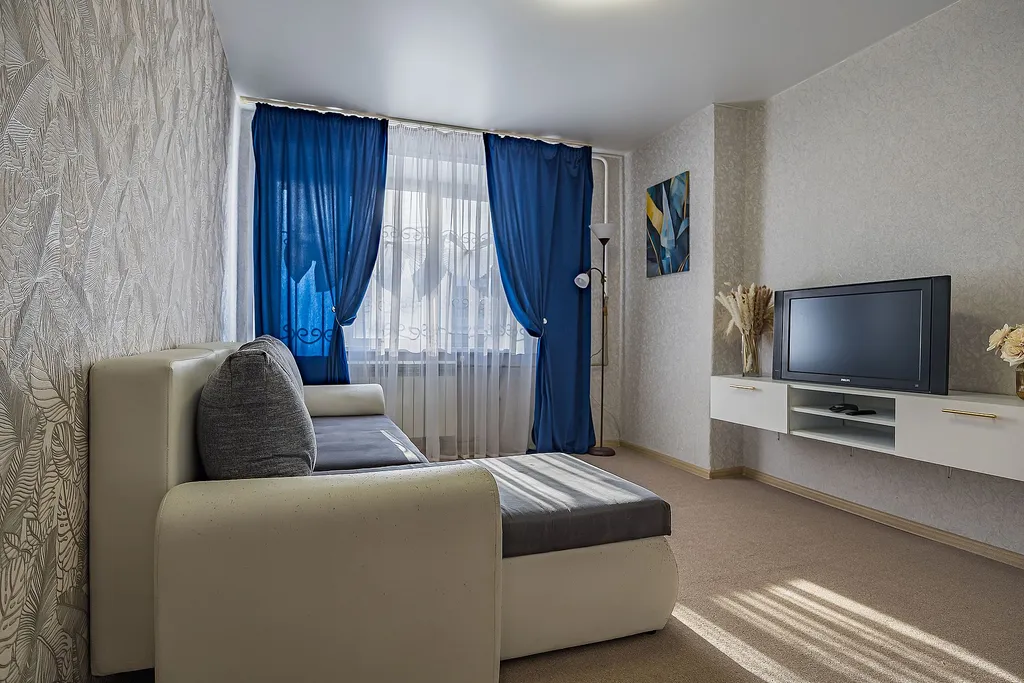 Чистая, уютная квартира в верхней части города