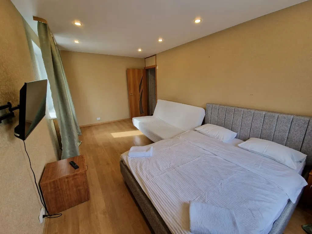 Дизайнерские апартаменты Луна сети Багет