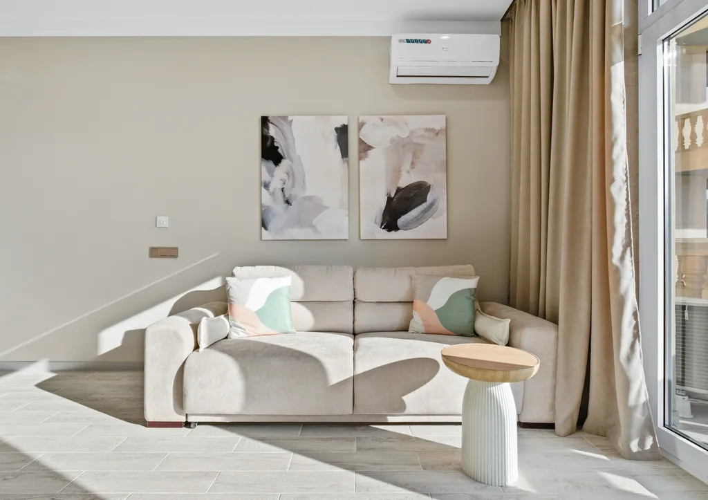 Новые апартаменты в центре Ялты