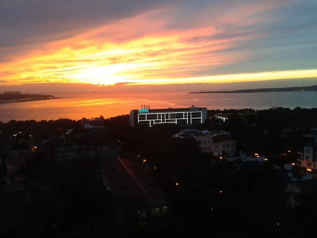 Квартира Квартира с панорамным видом в центре города — Геленджик