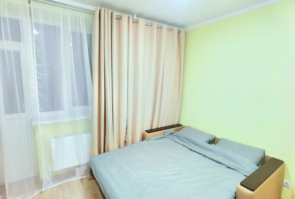 Квартира с балконом в районе парка