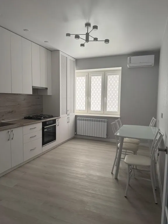 Квартира Красивая квартира с совр дизайном в Сити чесс недалеко от Марко Поло — Элиста