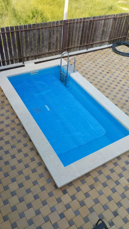 Коттедж с сауной и бассейном