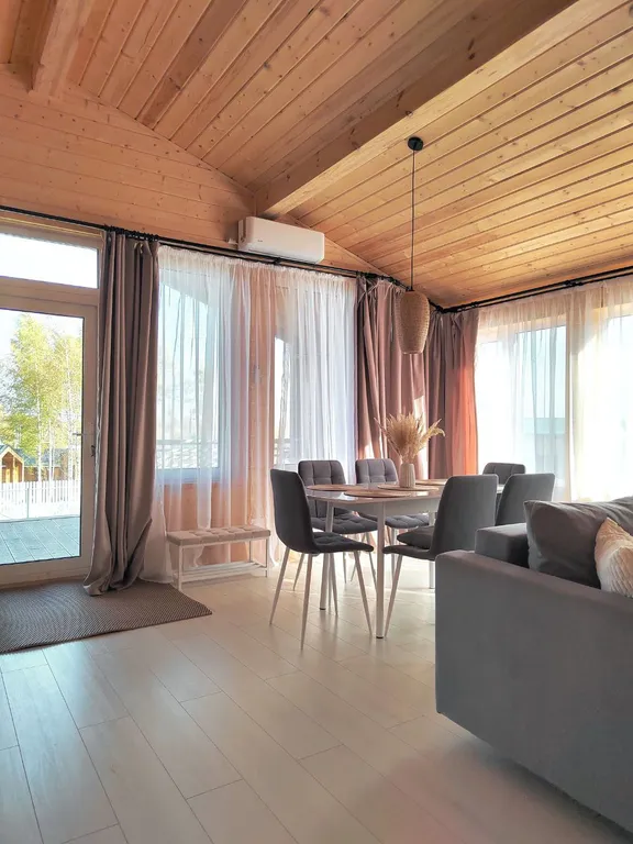 Коттедж Дом Какао с маршмеллоу с кинотеатром на террасе в КП Грин Лаундж — Истра