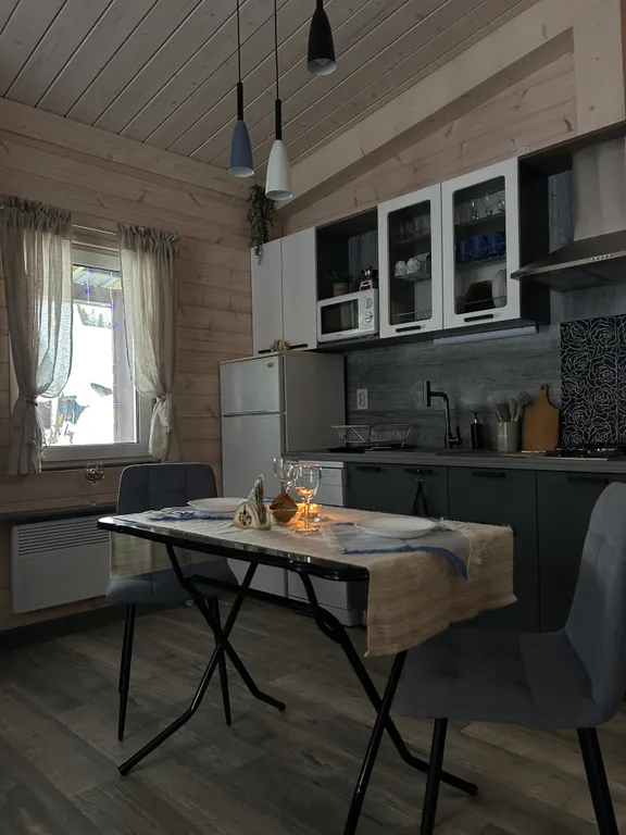 Семейный дом с камином Птичка