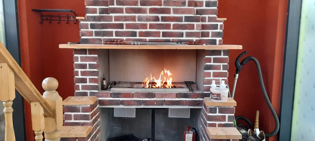 Коттедж Домик для отпуска с баней на дровах и уличным бассейном — Зеленоградск