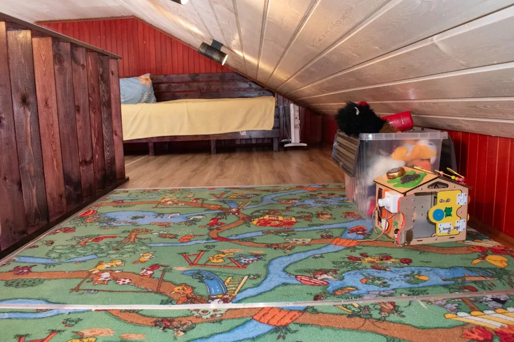 Дом отдыха на берегу озера