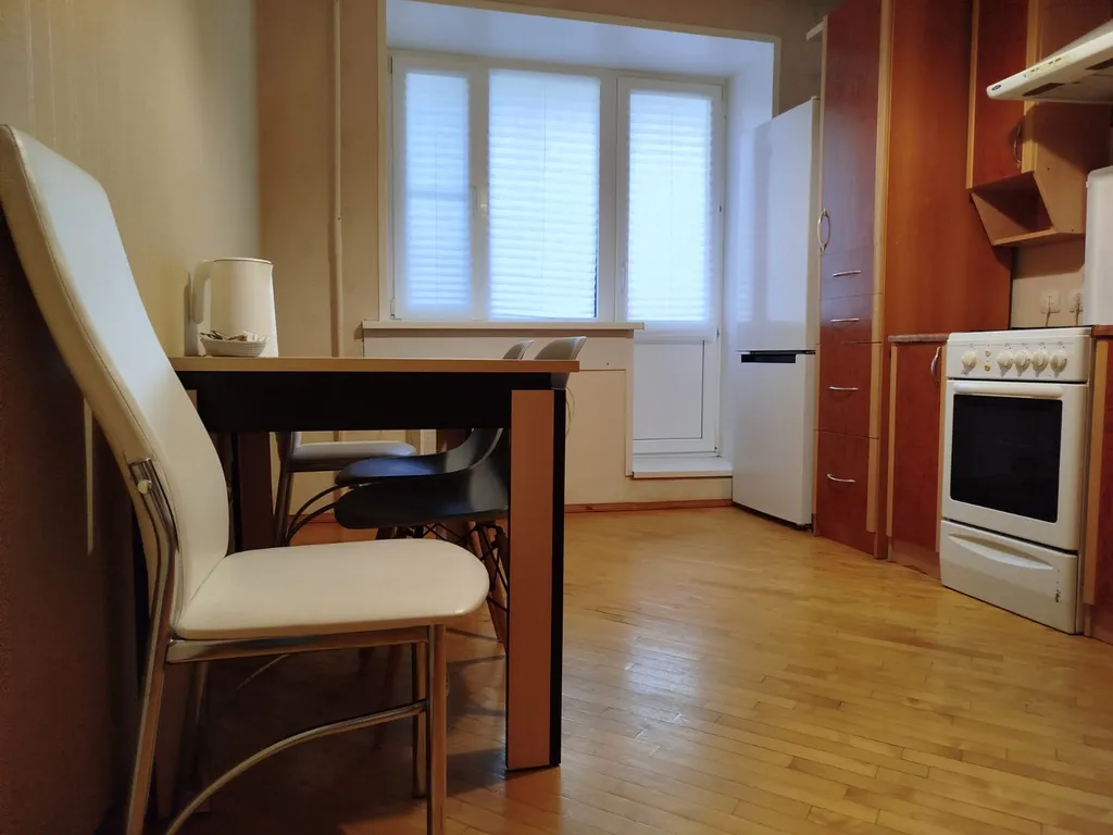 Вместительная квартира на театральной площади