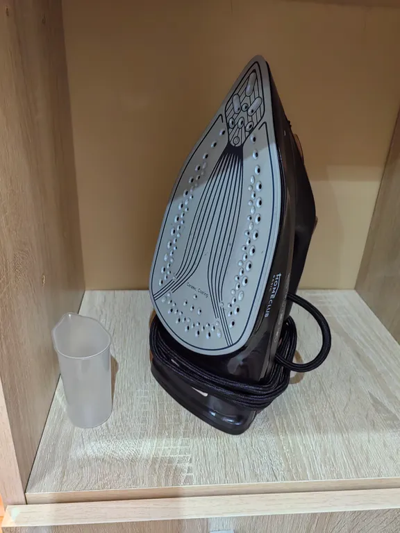 Квартира с отличным видом, душевой кабиной и балконом