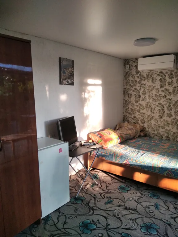 Номер в центре в трёх кварталах от моря