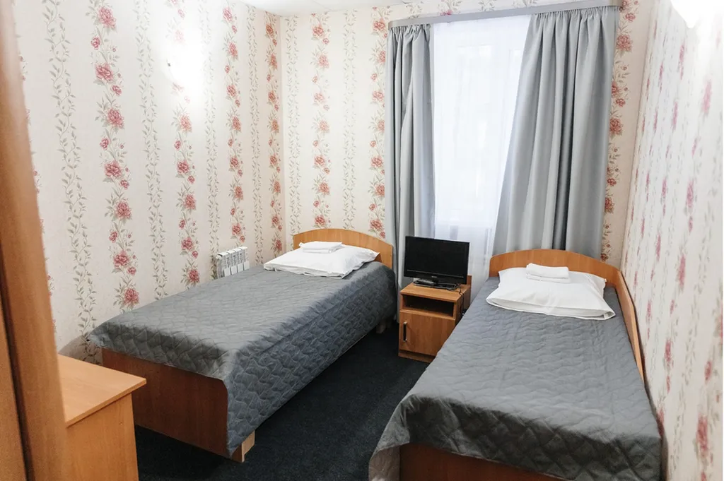 Двухместный номер в корпусе, 5 минут пешком до Вотчины деда мороза