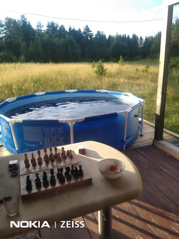 Страна Див на 2 гектарах земли, в изоляции и с озером