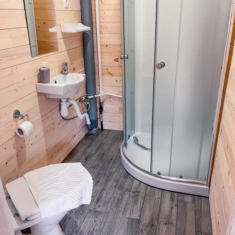 Квартира 1-комнатная Квартира — Кучугуры