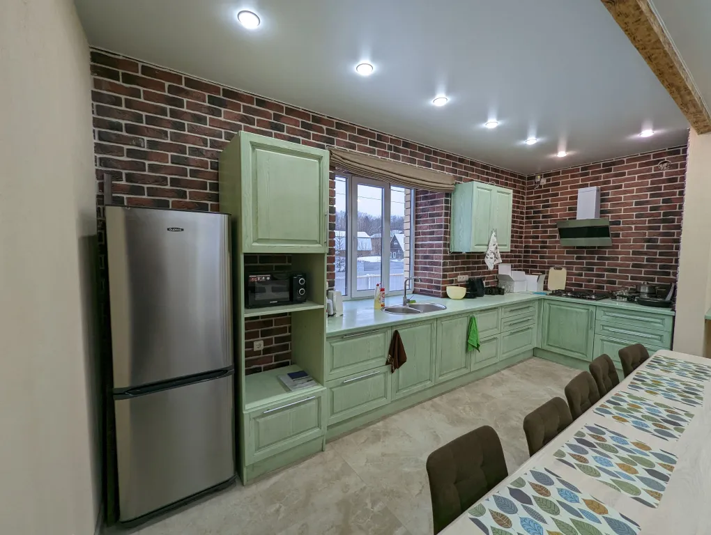 Коттедж с баней