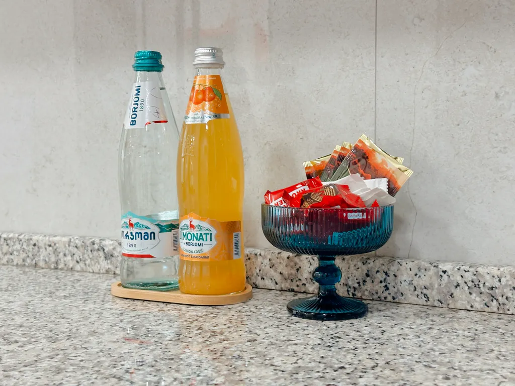 Апартаменты с отдельной спальней на берегу моря