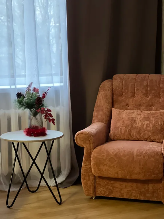 Двухкомнатная квартира у метро грушевка