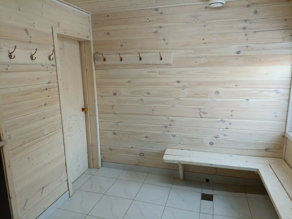 Медовый дом с баней и теплой купелью