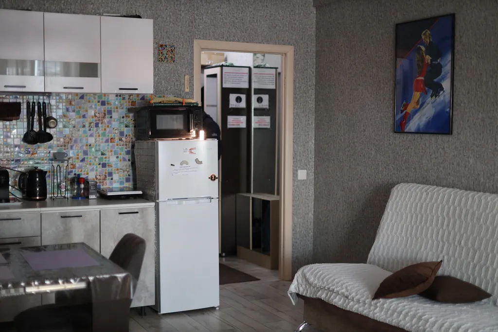 студия с возле Центра зимних видов спорта имени А. В. Филипенко