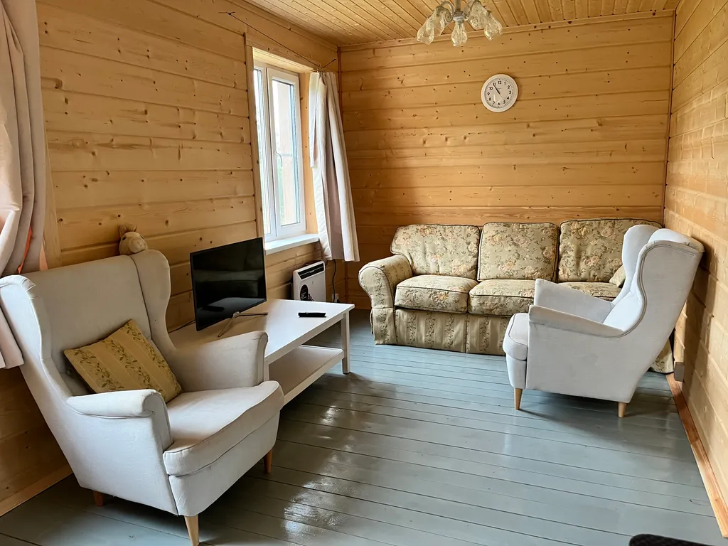 Дом в тишине на Ладоге