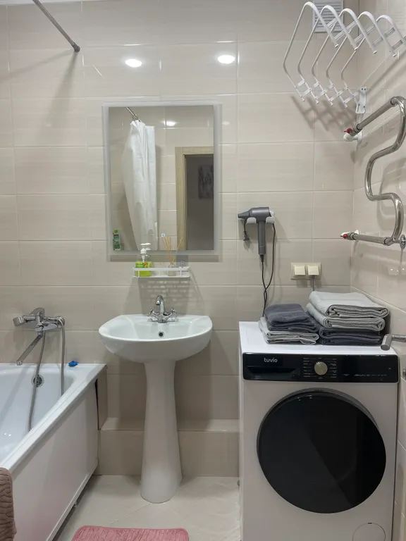 Уютная 2-комнатная квартира с двумя балконами в центре Завидово