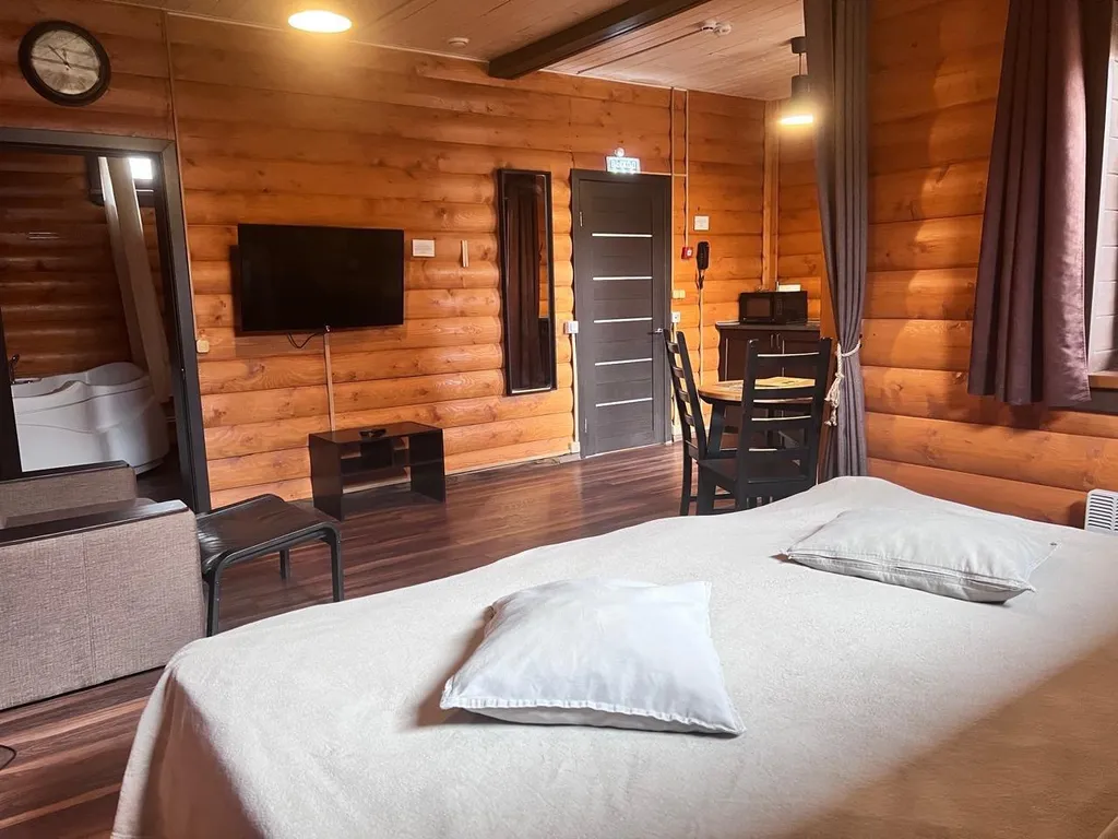 Полулюкс для двоих с ванной