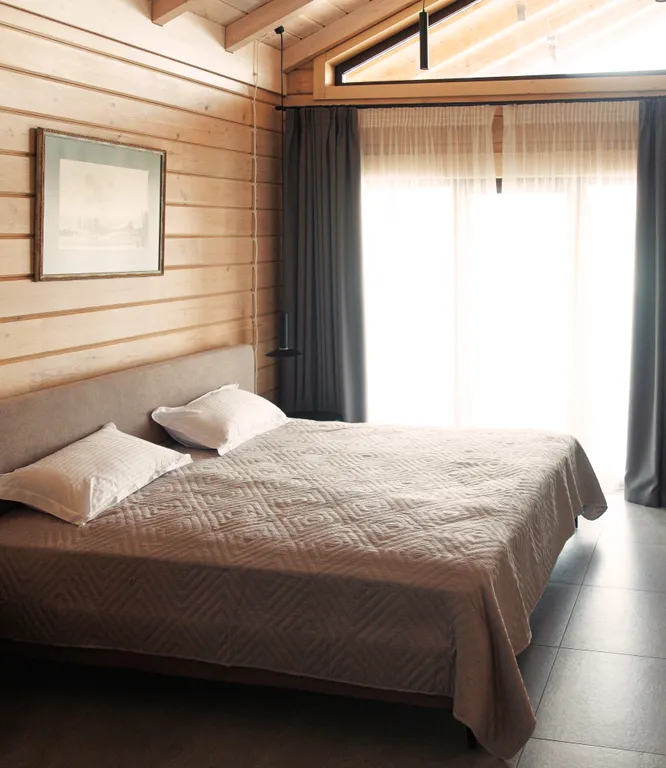 Дом у озера для двоих