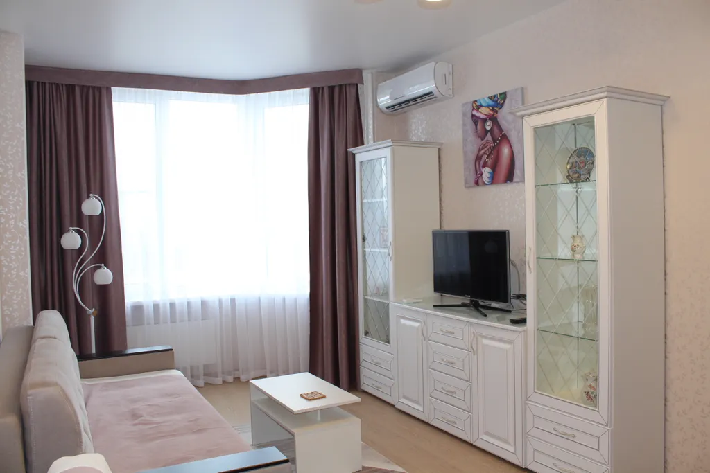 1-комнатная Квартира — аренда посуточно в Родина