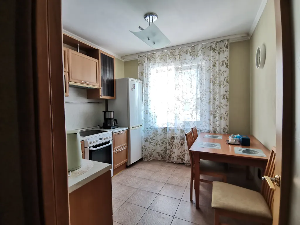 Квартира между сопкой и парком в экологически чистом и тихом районе — аренда посуточно в Южно-Сахалинск