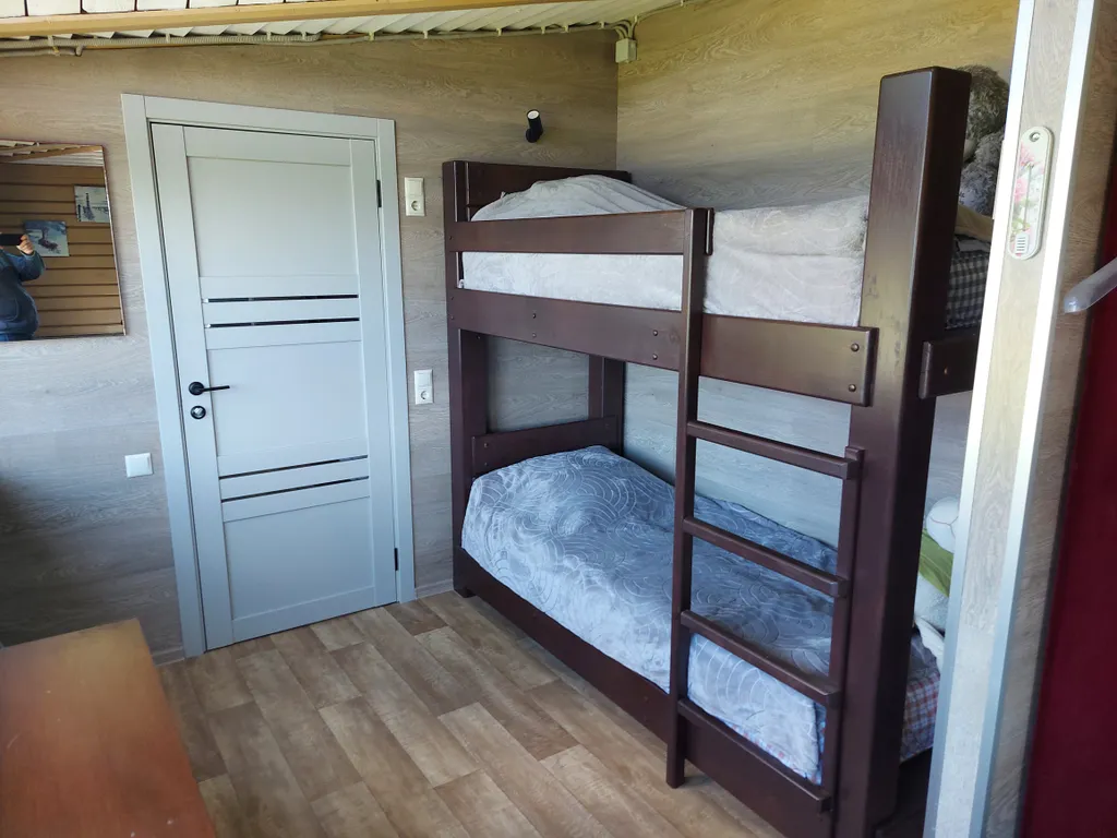 Уютный семейный коттедж с прекрасным видом на озеро Дривяты