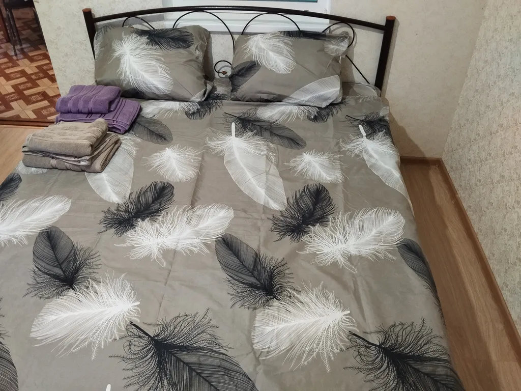 Коттедж Квартира с отдельным входом на ровном месте — Ялта