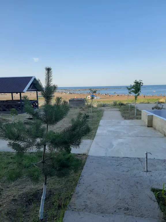 Уютная комната на первой береговой линии