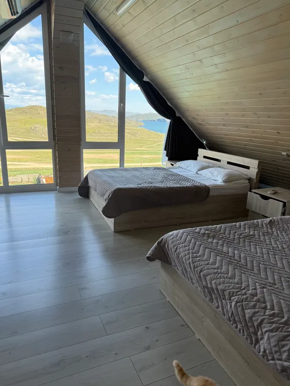 Мансарда с панорамным видом на Байкал