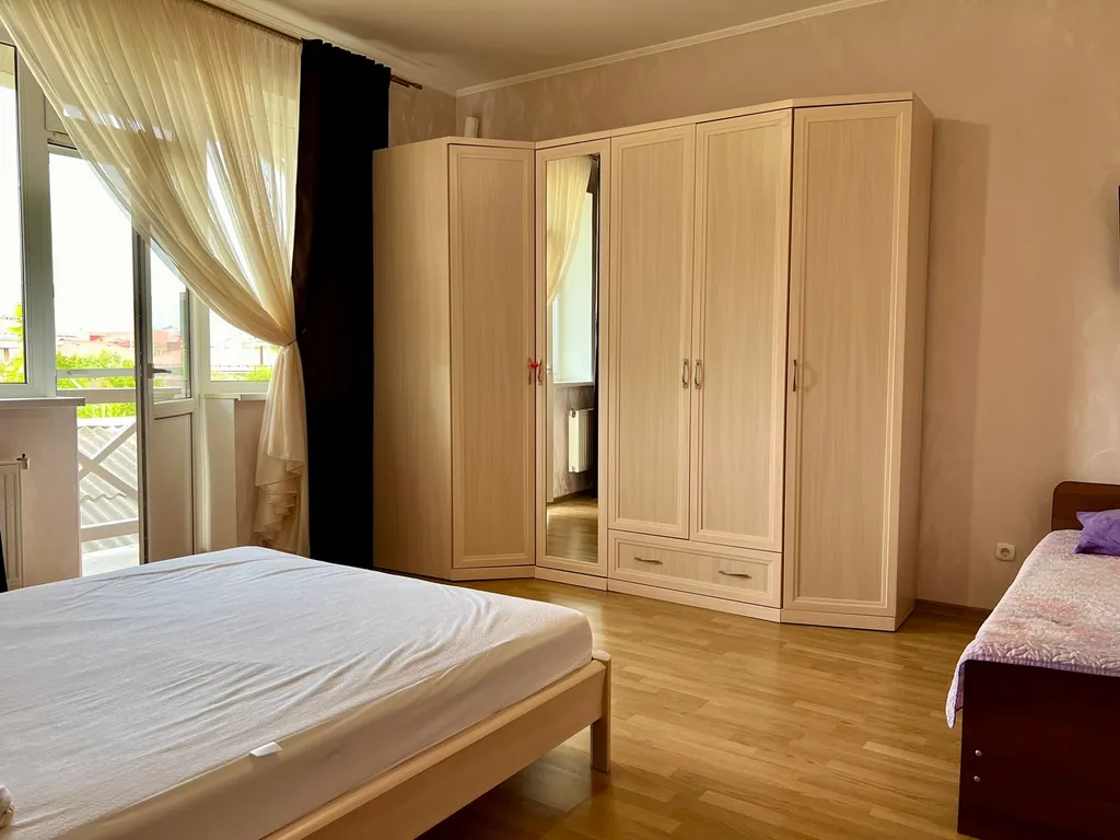 Квартира Комната — Сириус