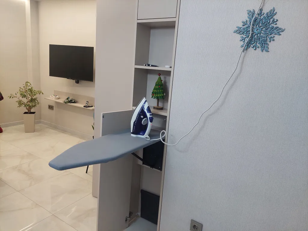 Апартаменты с отдельной спальней в новом доме, центр