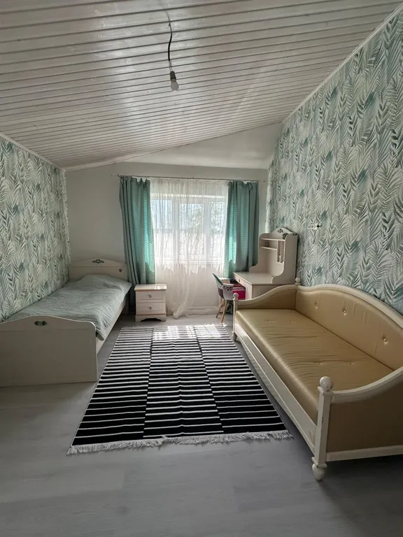 Дом с баней на берегу реки в 10 минутах от центра города