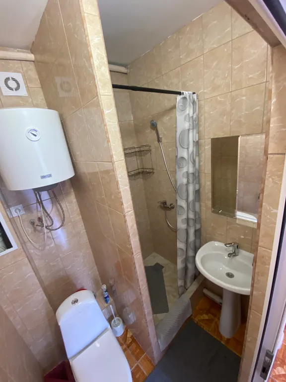 Квартира Квартира В розах и соснах утопает гостевой дом — Геленджик