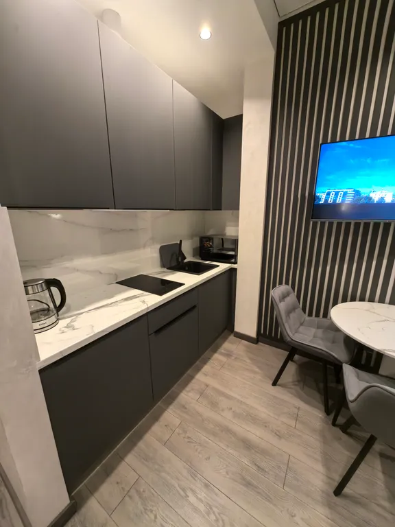 Квартира Квартира Уютная студия у моря "Арт Лайт Сити" — Сириус