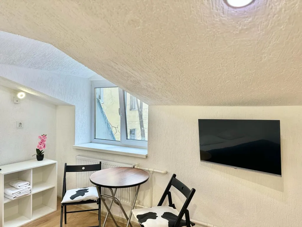 Квартира Квартира Уютная студия (мансарда) на двоих на Васильевском острове — Санкт-Петербург