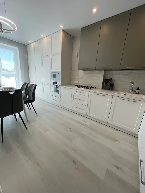 Просторный luxe в новом доме в центре города