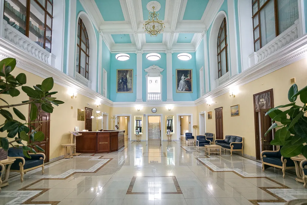 Апартаменты на набережной люкс шоколад двухкомнатный с балконом