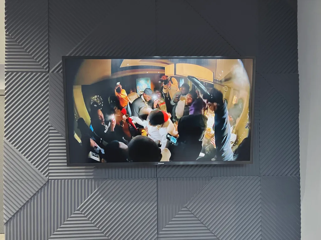 Квартира на новой набережной с видом на Волгу